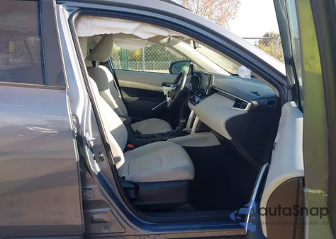 2022 Toyota Corolla Cross Le из США, поврежденный, VIN 7MUCAAAG5NV009458